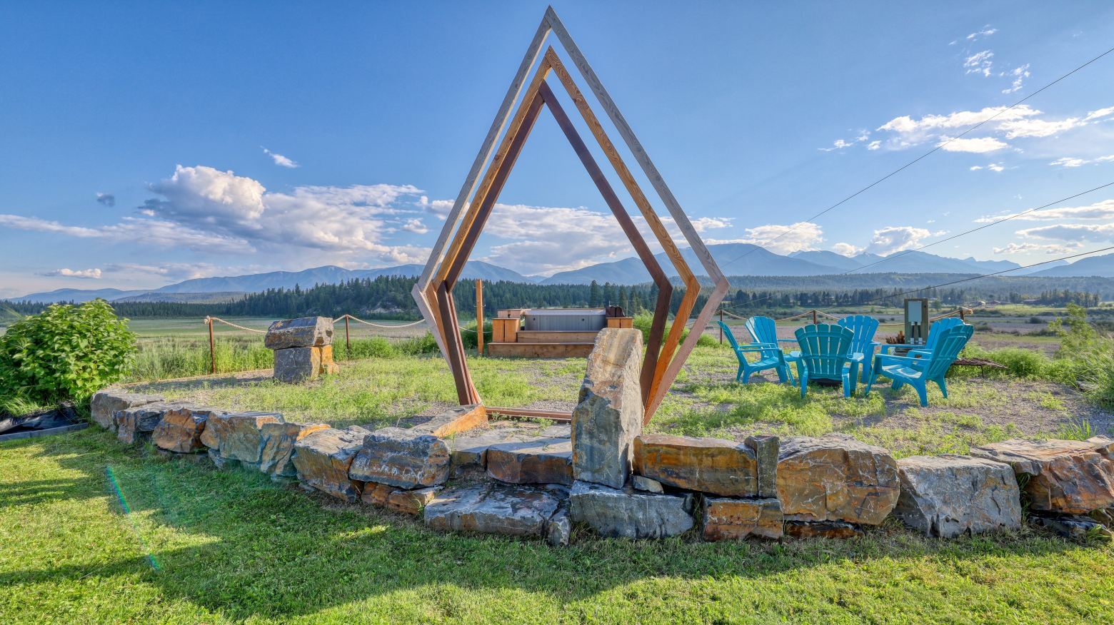 New Build Homes, outdoor dining, AXM Contracting