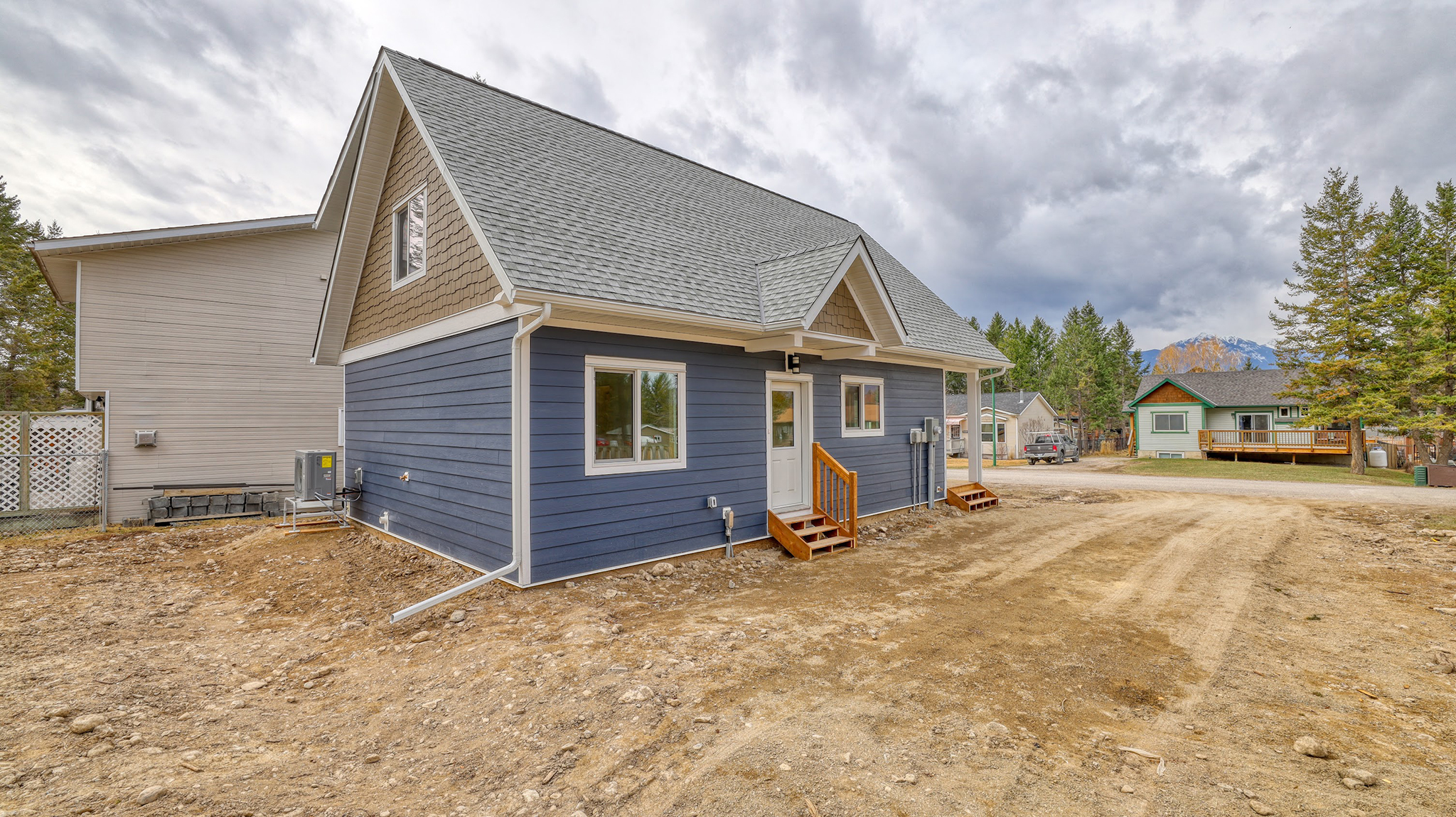 New Build Homes, outdoor dining, AXM Contracting
